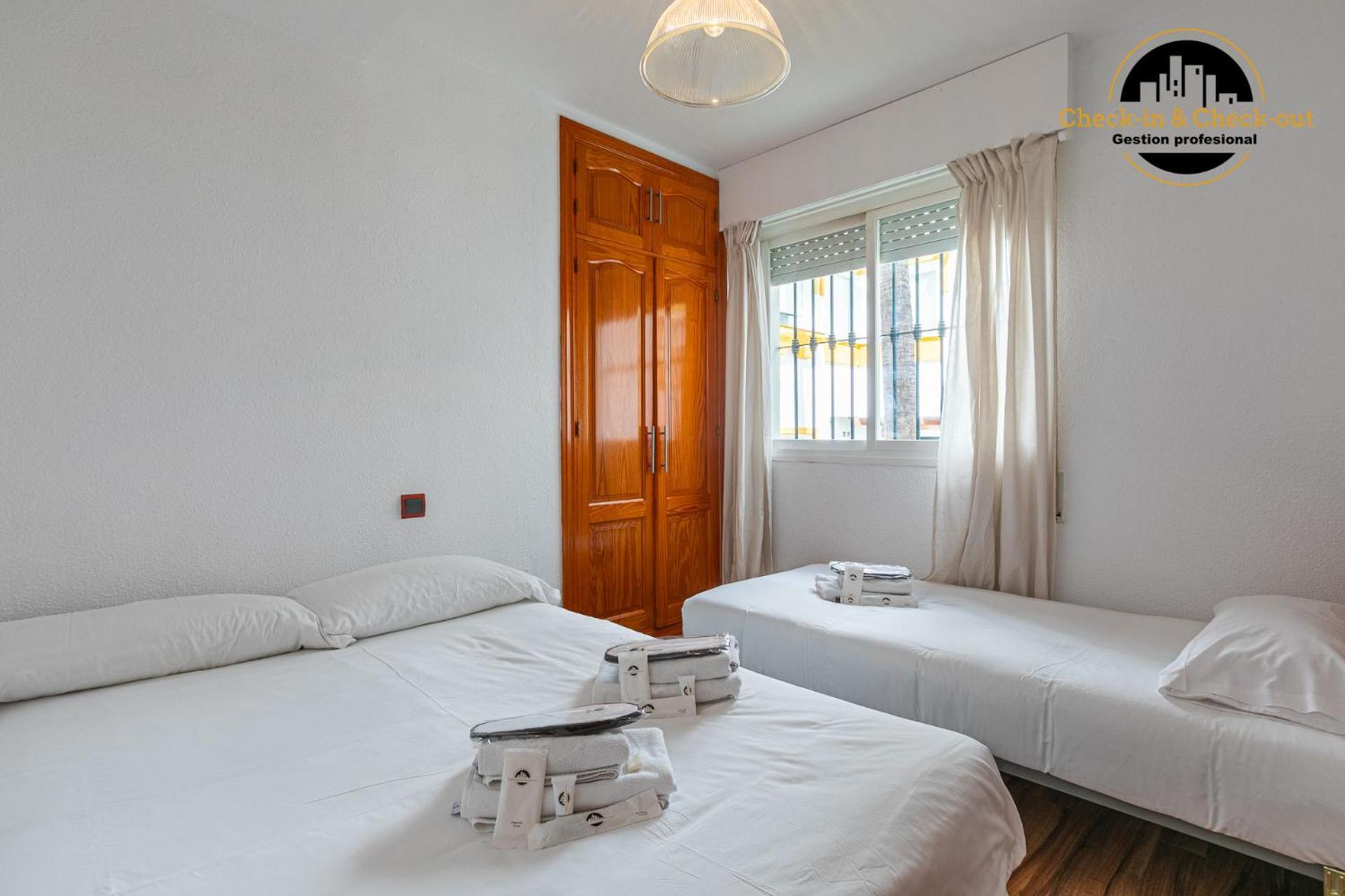 Apartment La Chalana Marbella